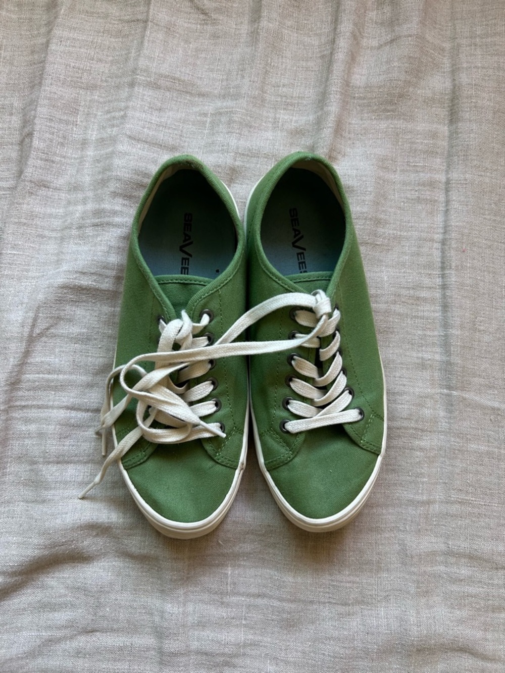SeaVees Cactus Green Canvas Low-Top Sneakers with Cream Laces